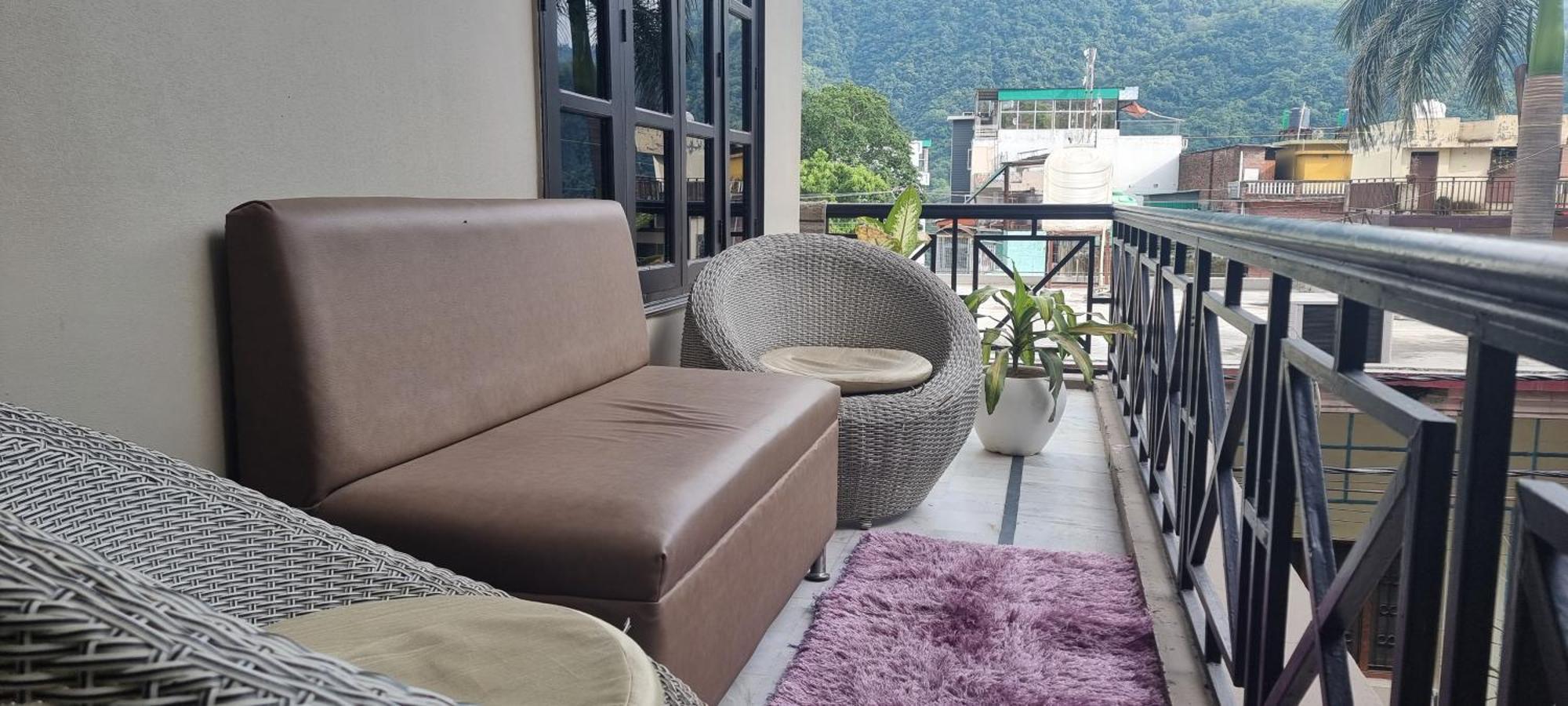 Praana Wellness Resort By Around Stays ริชิเคช ภายนอก รูปภาพ