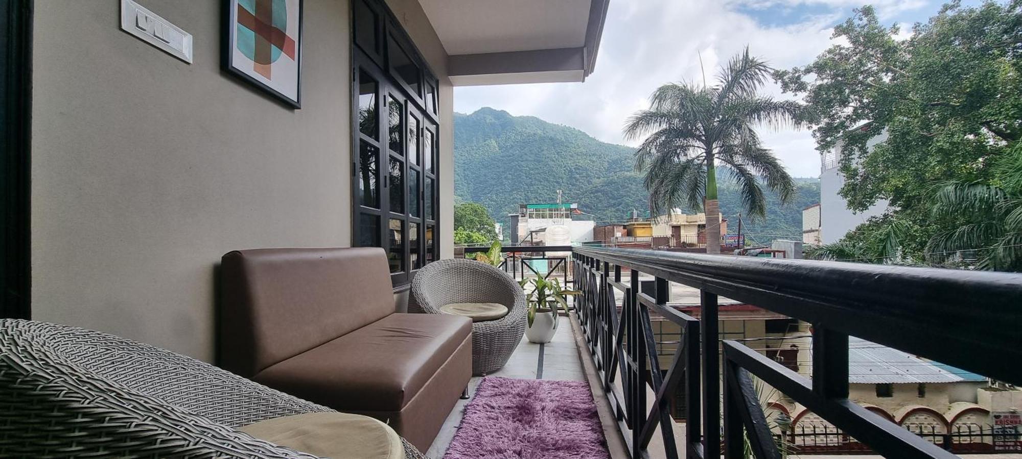 Praana Wellness Resort By Around Stays ริชิเคช ภายนอก รูปภาพ